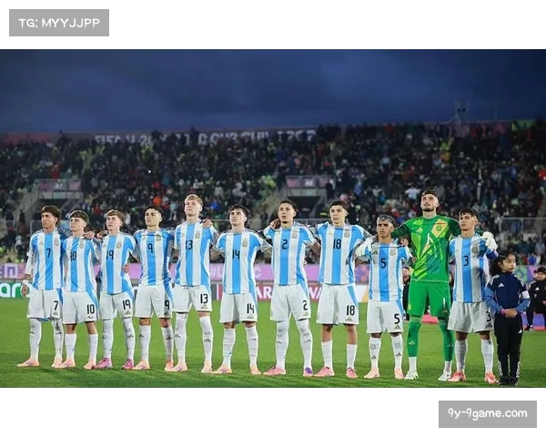 U20世界杯半场战报：阿根廷与哥伦比亚门将接连救险，双方暂时0比0平